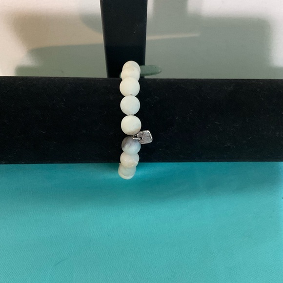 Varigated Colored Stone Bracelet with Natural Green Stones - Picture 3 of 5